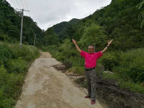 第四次去蓝田（葛牌沟村）_副本.jpg